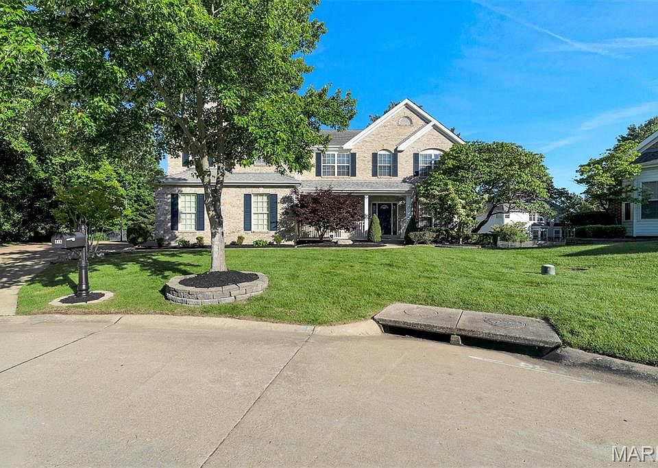 1st image of 414 Isabella Manor Ct