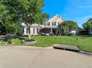 414 Isabella Manor Ct, Chesterfield, MO 63017