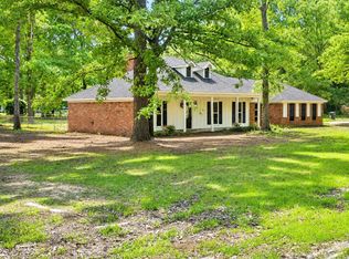 7500 Dolphin Dr, Pine Bluff, AR 71603