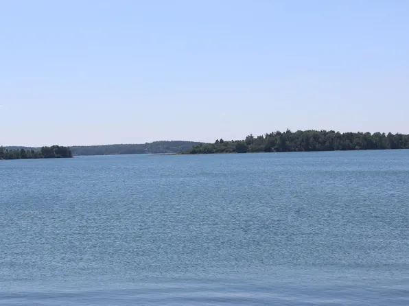 187 County Road, Eastport, ME 04631