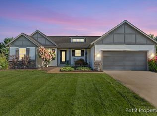 1825 143rd Ave, Dorr, MI 49323