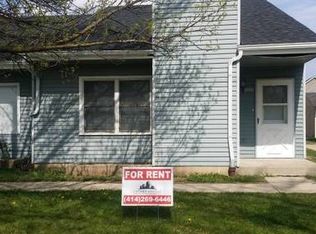 7932 N Granville Rd, Milwaukee, WI 53224