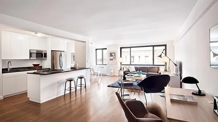 Sold by Fenwick Keats Real Estate | media 13