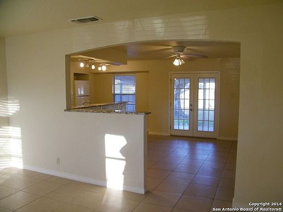2nd image of 2502 Blue Jay Dr