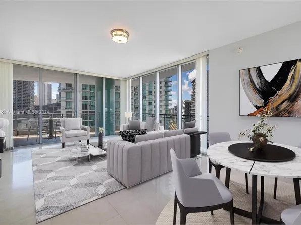 90 SW 3rd St APT 1913, Miami, FL 33130