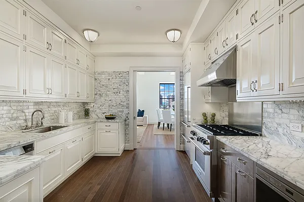 Sold by Corcoran | media 2