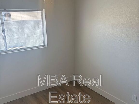 3rd image of 5040 N 18th Ave APT 2
