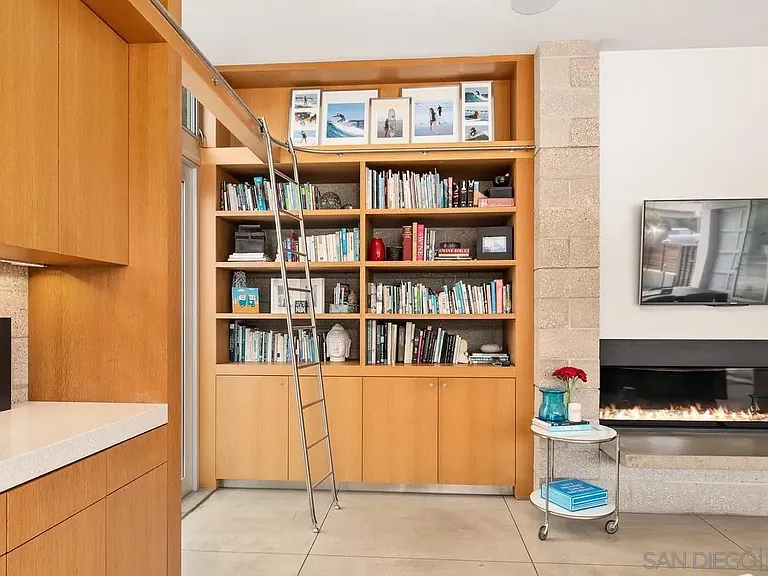 8001 Calle De La Plata — Photo 25