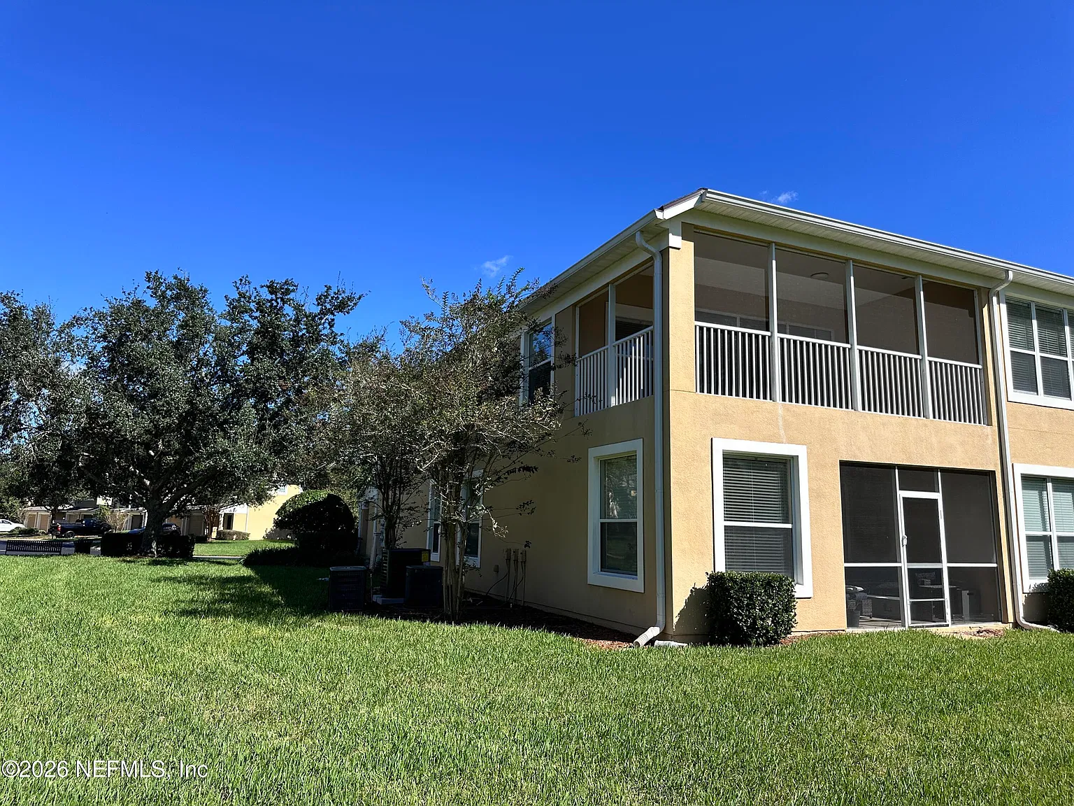 2 bed, 2.0 bath, 1797 sqft, $2,000 — Photo 3