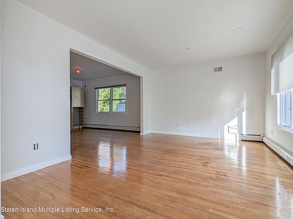 3rd image of 97 Excelsior Ave