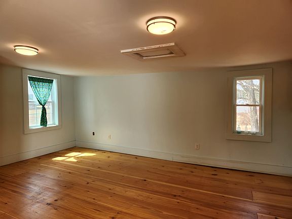 2nd image of 40 Library Road