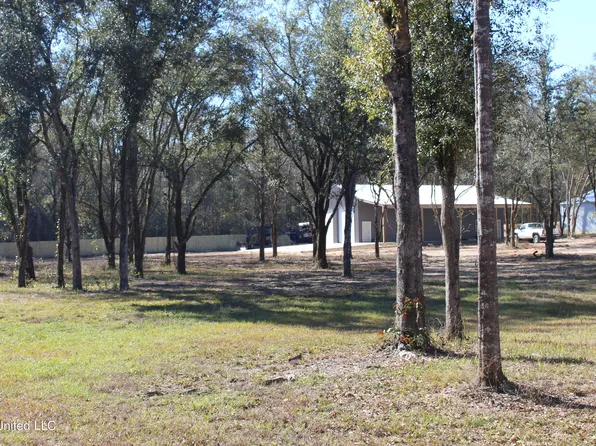 PARCEL One Oak Grv, Moss Pt, MS 39562