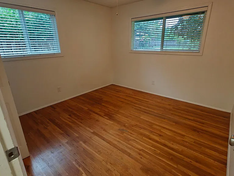 9515 SW 91st Ave — Photo 13