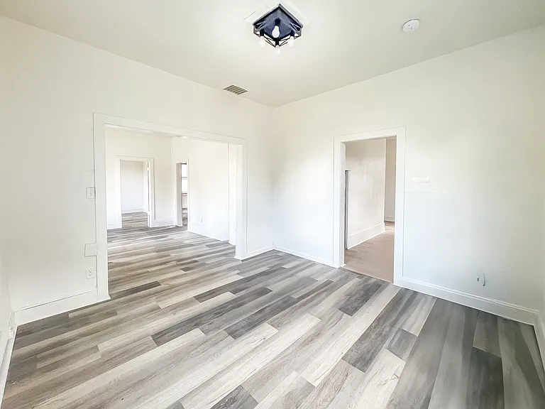 508 N 7th Ave — Photo 7