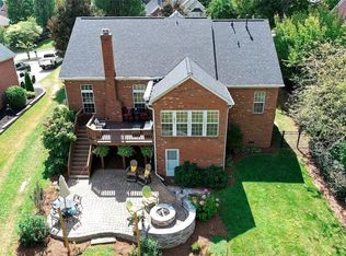 2482 Green Point Ln, Denver, NC 28037