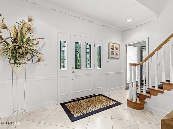 5th image of 2753 ESTATES Lane