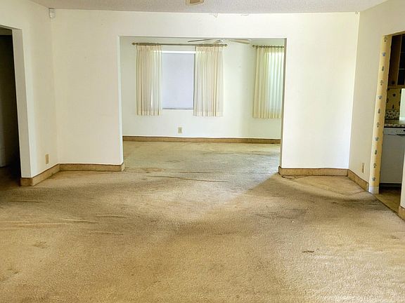 2nd image of 725 SW 18th Court