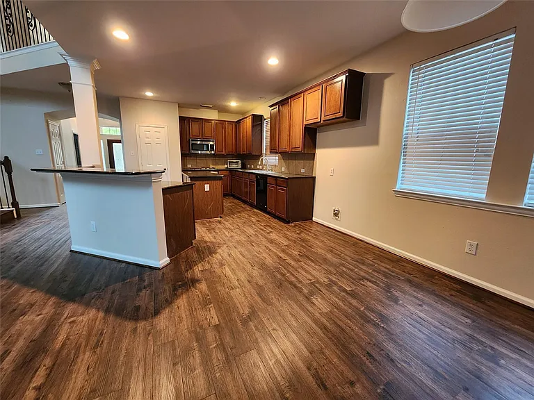 5307 Dandelion Meadow Ln — Photo 11