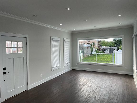 2nd image of 93 Skidmore Ln #93