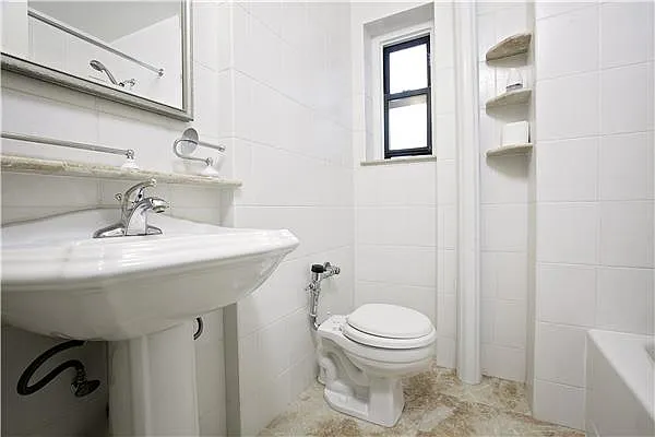 Rented by Akam Sales and Brokerage | media 13