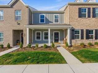 725 Coburg Pvt St, Gallatin, TN 37066