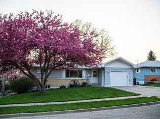 1308 N 21st St, Bismarck, ND 58501