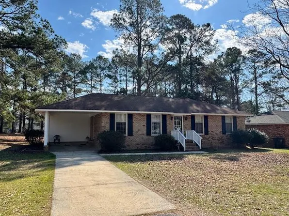 673 Woodside Dr, Manning, SC 29102