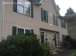 127 Pinehurst Ave, Providence, RI 02908