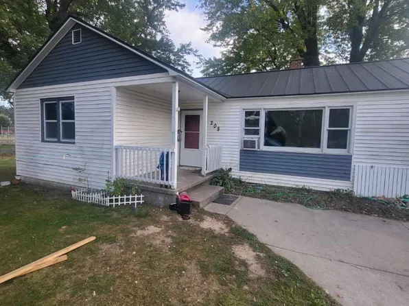 208 Hageman Court, Mauston, WI 53948