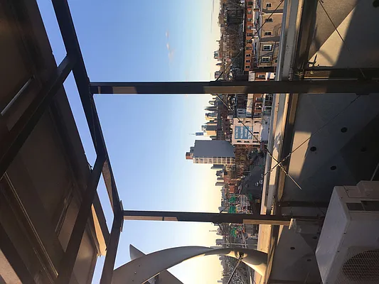 Rented by Hugawall Realty | media 29