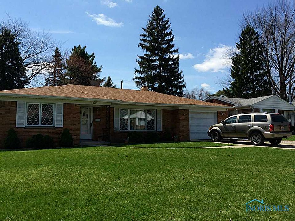 1st image of 3007 Pinehurst Dr