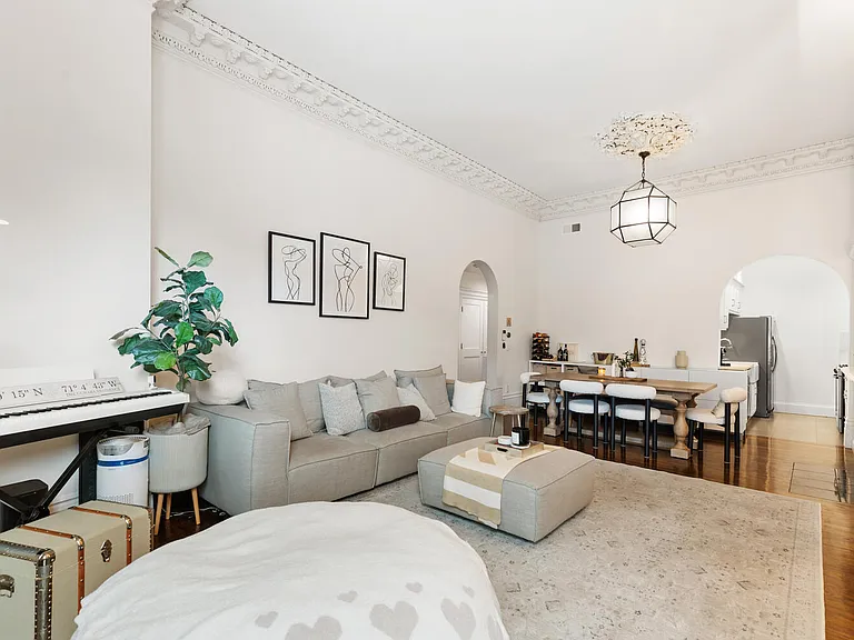 565 Massachusetts Ave #2 — Photo 4