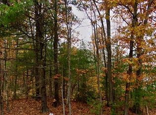 809 Chase Rd, Lunenburg, MA 01462