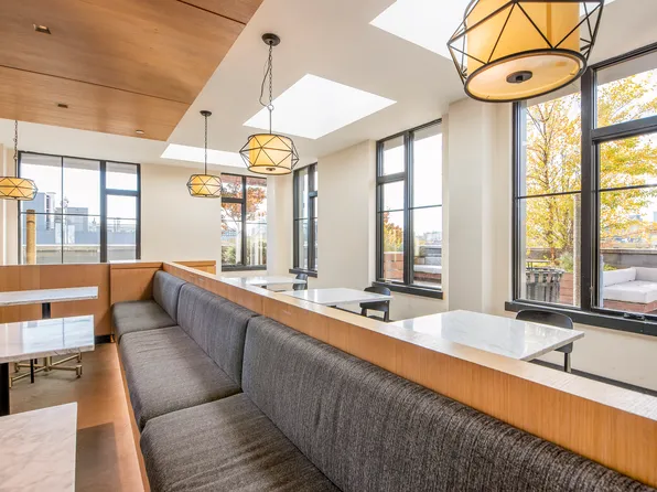 329 Gates Avenue image 15 of 19