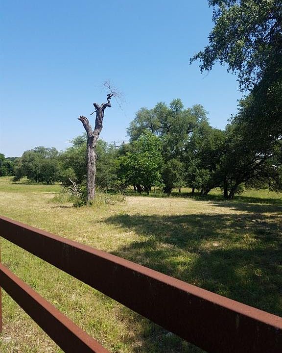 2nd image of 501 Salado Plaza Dr