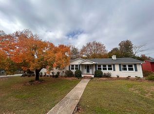 301 Flamingo Dr, Greenville, SC 29609