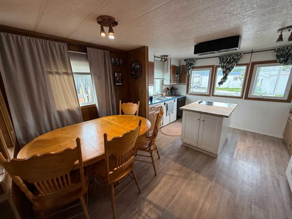 133 Jarvis St #349, Hinton, AB - View 4
