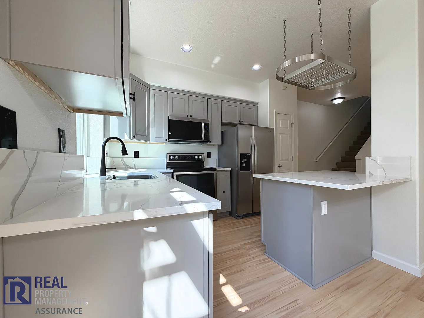 Updated 3-Bed Beaverton Home with Open Layout and Bonus Room — Photo 4