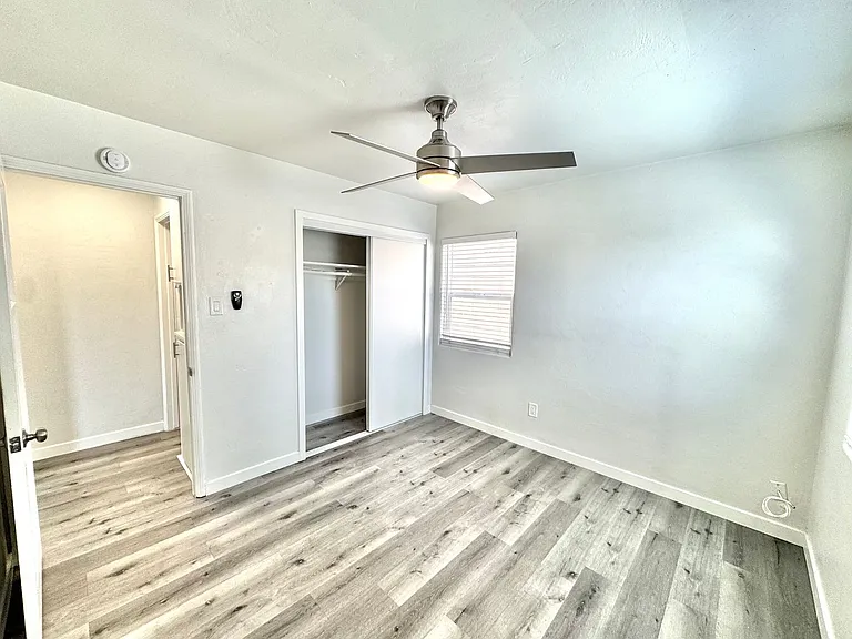 Ayana Apartments — Photo 12