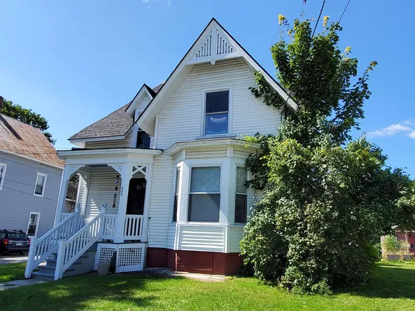 385 Spring Street, St. Johnsbury, VT 05819