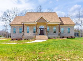 3139 Beeson Farm Rd, Sophia, NC 27350
