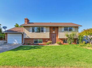 2038 W 4600 S, Roy, UT 84067