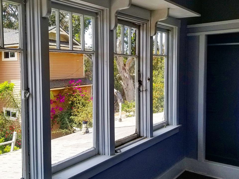 2nd image of 4474 Arch St