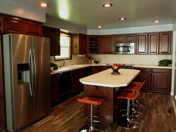 4th image of 7805 N Country Homes Blvd