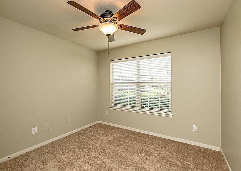 1st image of 9610 Barracuda Dr