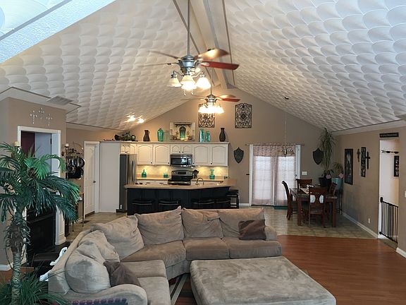 2nd image of 281 Blue Ash Dr