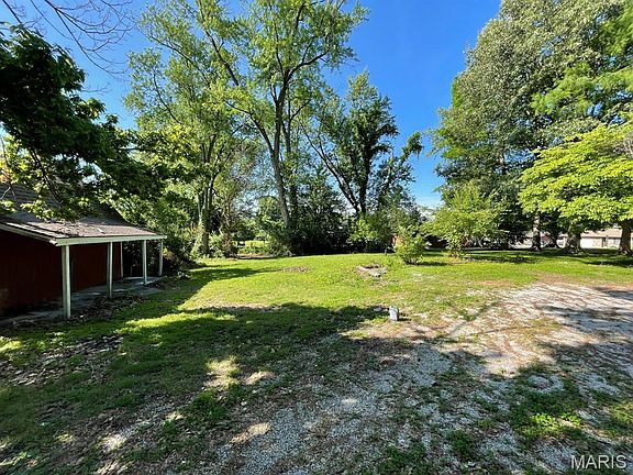 4th image of 704 Eiler Rd