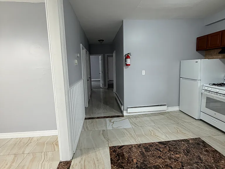 25 Oak St #2 — Photo 13