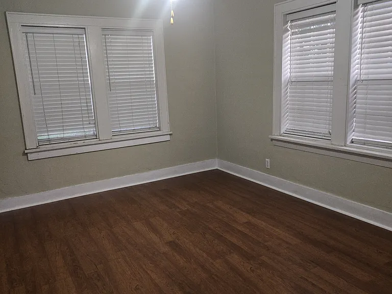 2510 W Park Pl — Photo 21