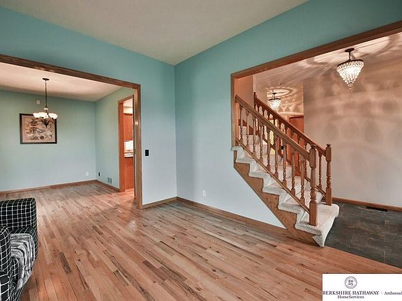 5th image of 16505 Timberlane Dr
